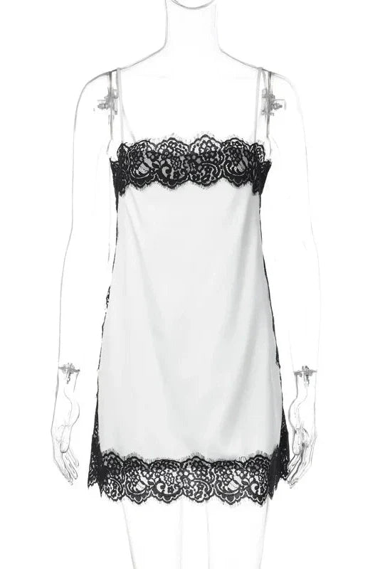 Lace Patchwork Backless Printed Slim Mini Dress