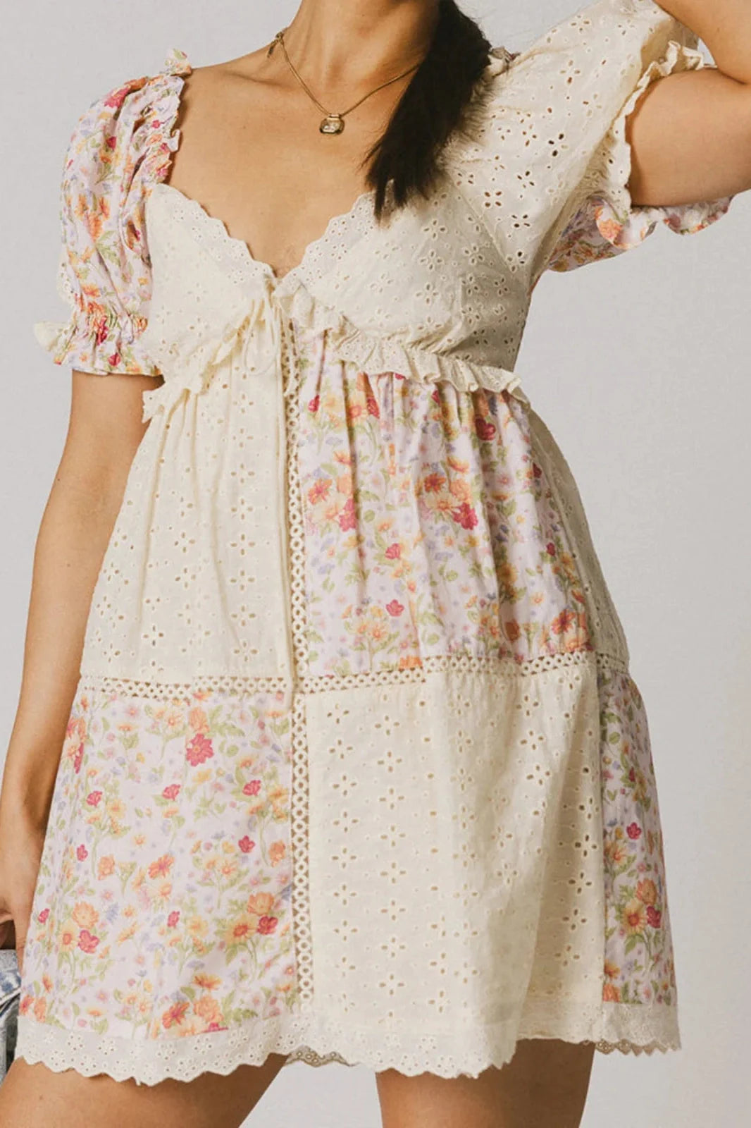 Floral Print V Neck Short Sleeve A-Line Mini Dress