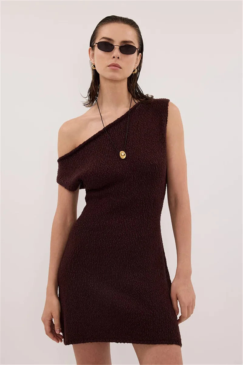 Elegant Knitted One-Shoulder Slim Mini Dress