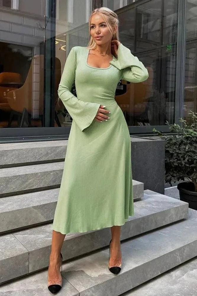 Lace-Up Long Sleeve Slim Loose Maxi Dress