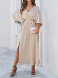Robe Midi Élégante Femme Col V – Design Fendu avec Manches Chauve-Souris 3/4