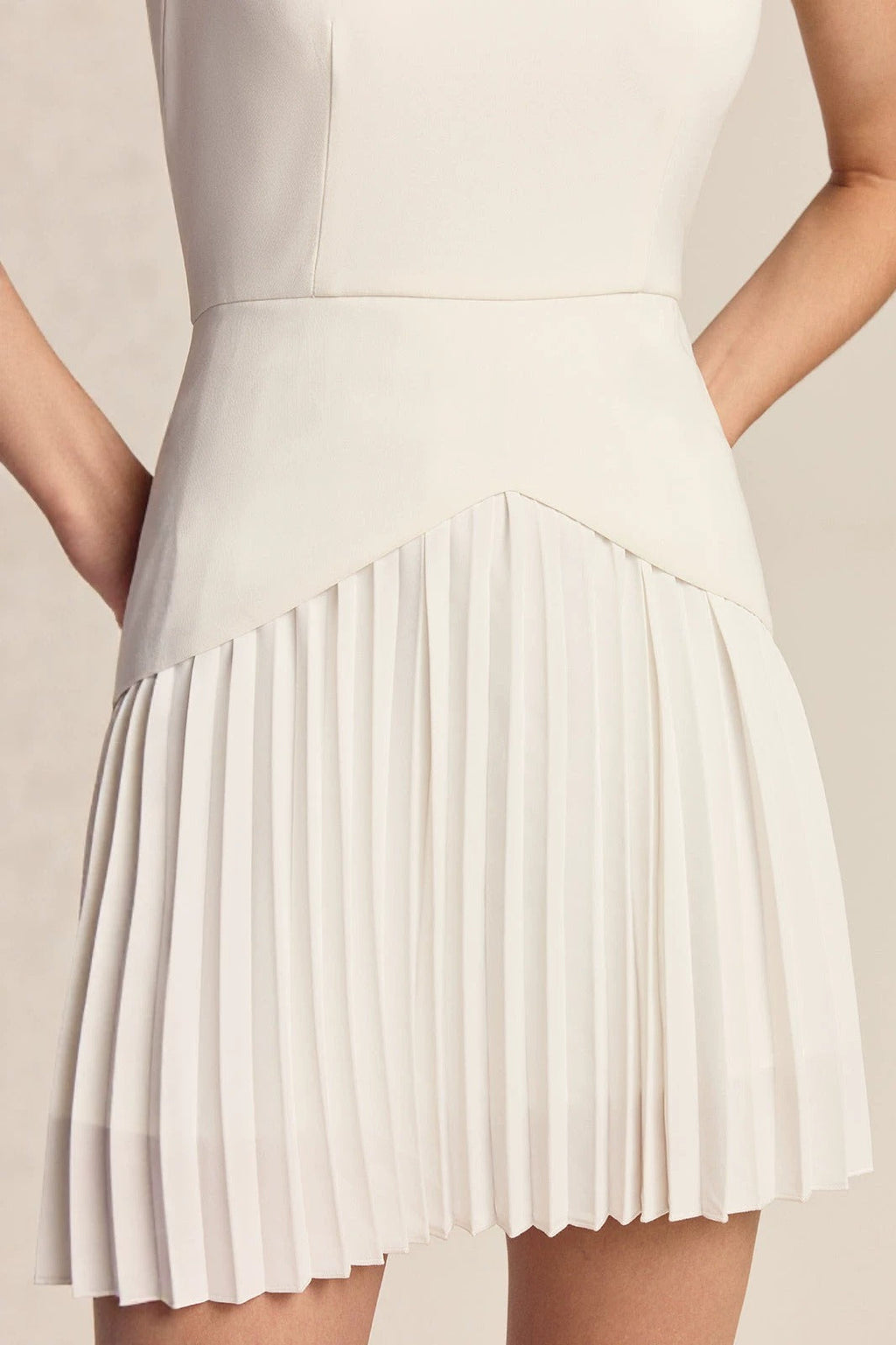 Contrast Pleated Sleeveless Mini Dress