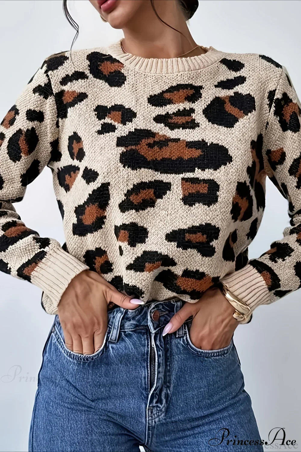 Crew Neck Leopard Pattern Knit Sweater