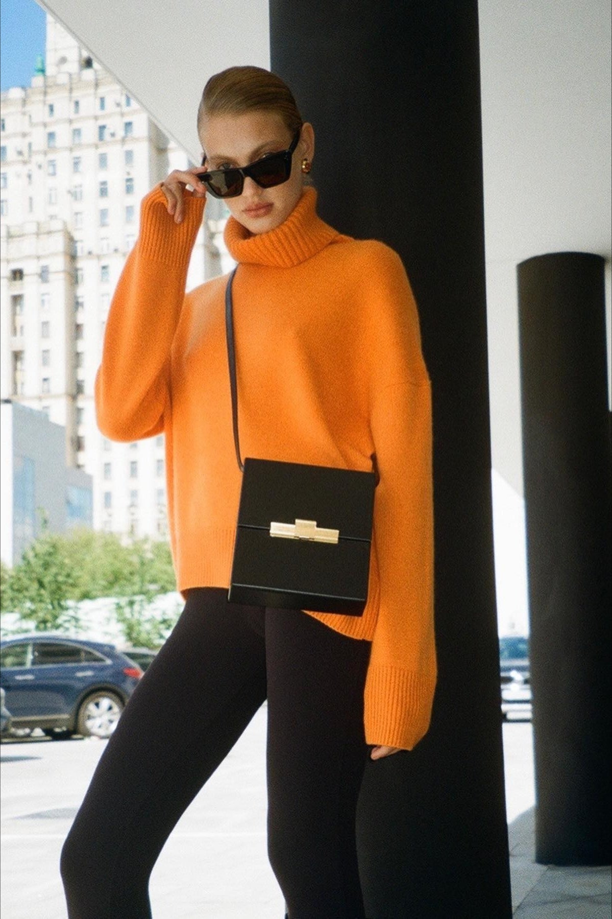 Relaxed Ribbed Turtleneck Knit Sweater