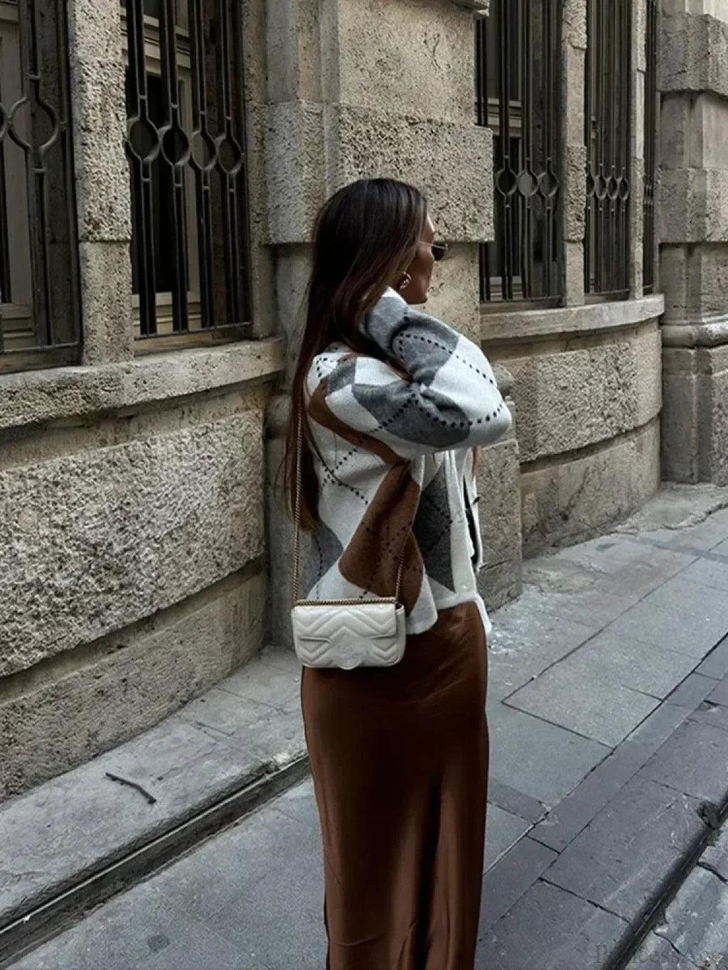 Round Neck Printed Contrasting Cardigan